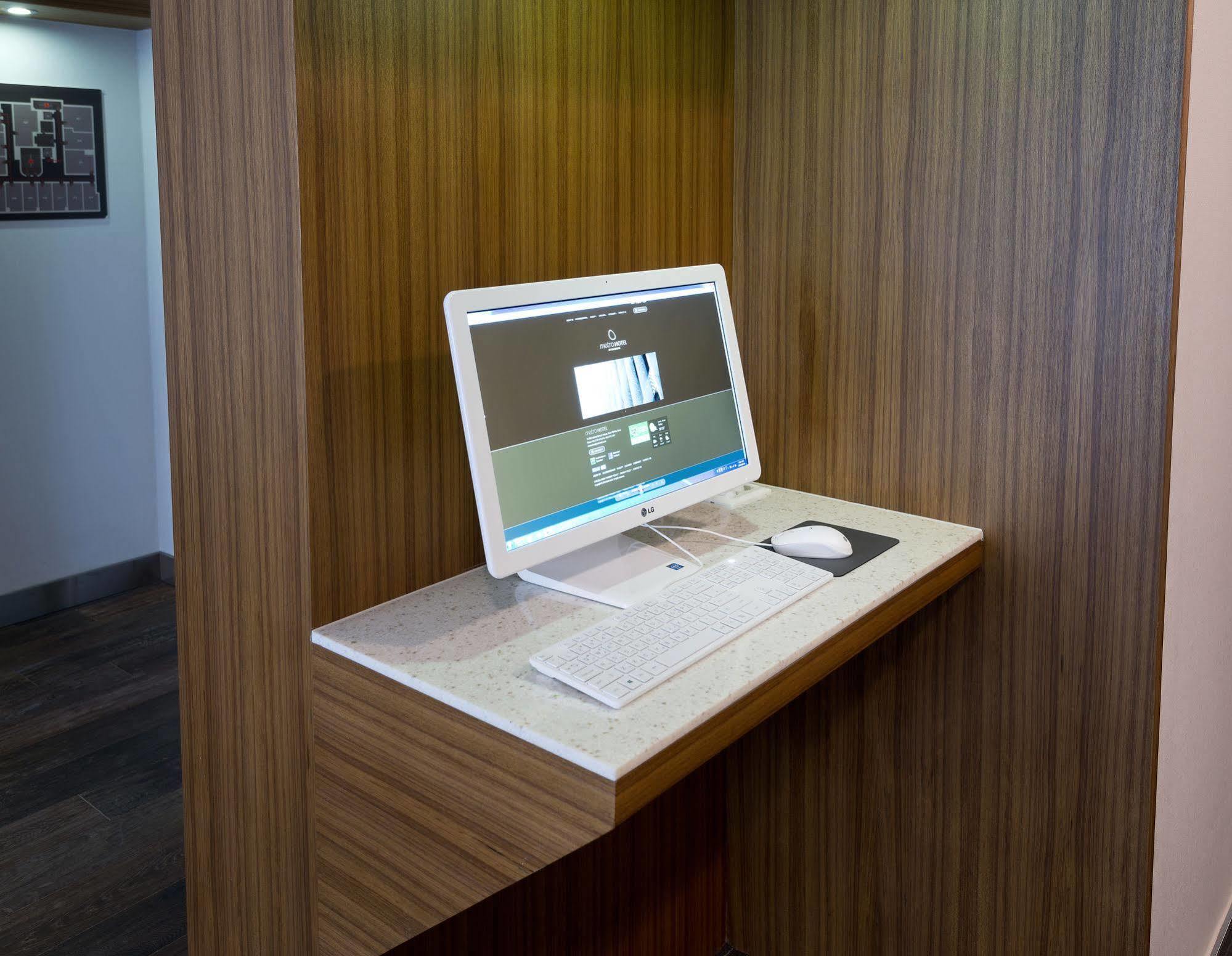 Metro Myeongdong Hotel